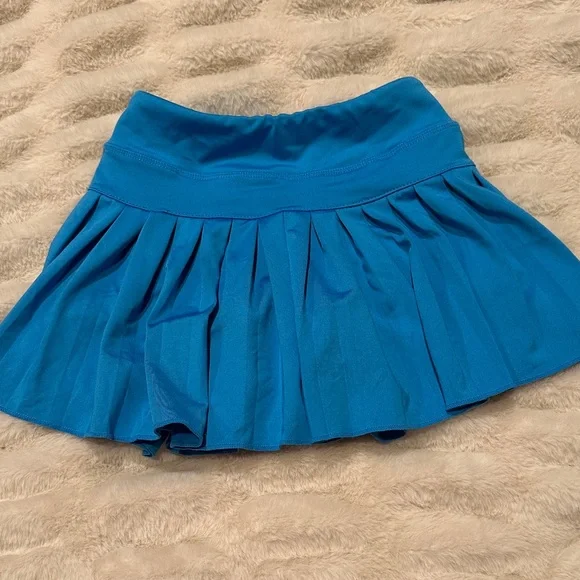 GB Girls size 4 Vibrant Blue Skater Skort . Like new - Picture 1 of 2